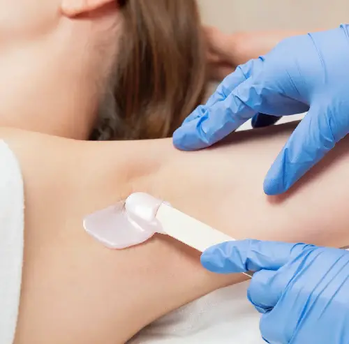 Waxing service in a private cabin